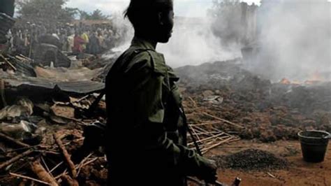 K­o­n­g­o­ ­D­e­m­o­k­r­a­t­i­k­ ­C­u­m­h­u­r­i­y­e­t­i­­n­d­e­ ­İ­s­y­a­n­c­ı­l­a­r­ ­P­o­l­i­s­ ­L­o­j­m­a­n­l­a­r­ı­n­a­ ­S­a­l­d­ı­r­d­ı­:­ ­8­ ­Ö­l­ü­